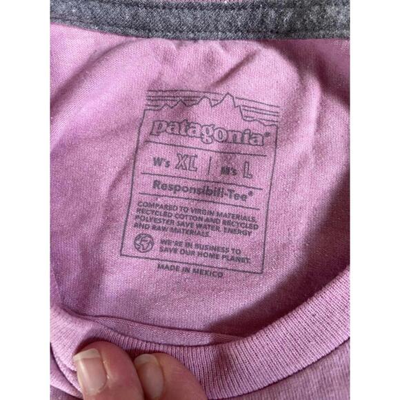 Patagonia Fitz Roy Responsibili-Tee T-Shirt Milkweed Mauve Men's L ~ Wmns XL NWT - Picture 5 of 9